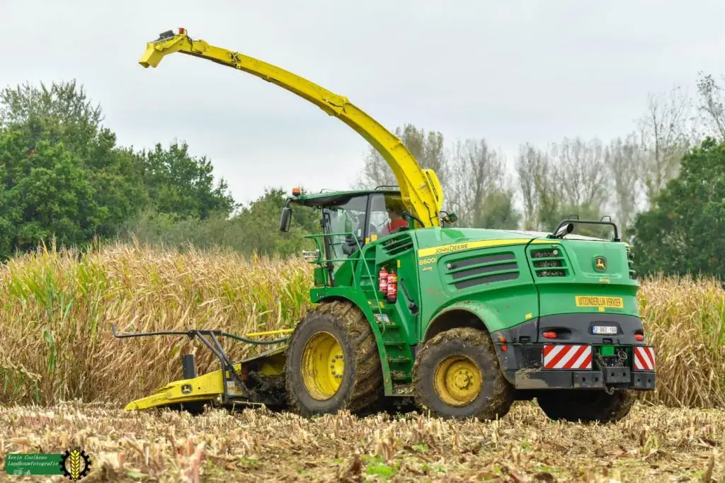 John Deere hakselaars LMB Antens & Rijsbosch